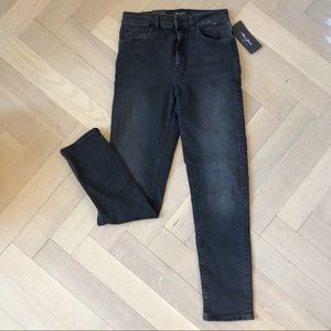 NWT Mavi Lea High Rise Crop Straight Jean Size 25